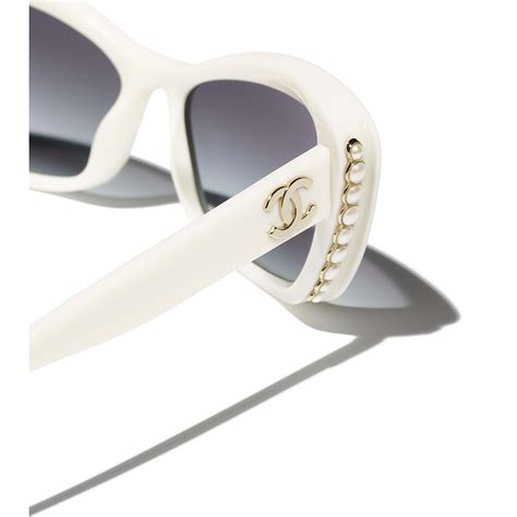 white chanel eyeglasses